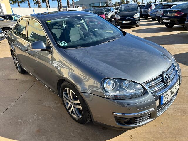 VOLKSWAGEN JETTA ADVANCE 2.0 TDI AUT0 SPANISH LHD IN SPAIN 115000 MILES 2006